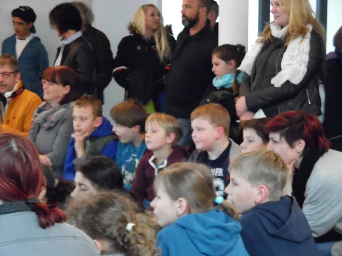 2016 (05) school Festival 01.JPG